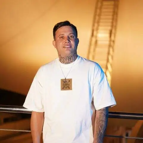 دانلود آهنگ علی احمدیانی از بس