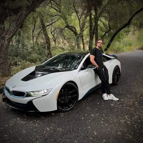 دانلود آهنگ کاوه کامیار شیرین زبون