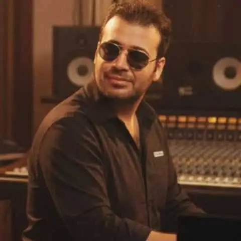 دانلود ریمیکس هایده و محسن چاوشی سرگرمی تو (هوش مصنوعی)